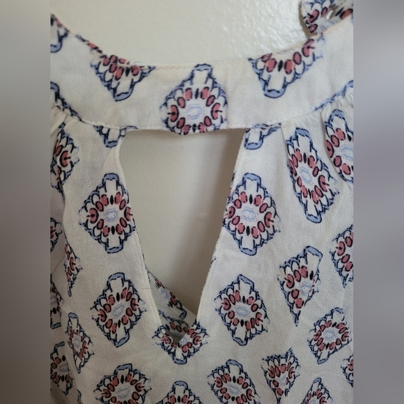 Arizona Jean Co Bohemian Rayon White Mauve Blue Cold Shoulder Blouse Size Large - Picture 7 of 14